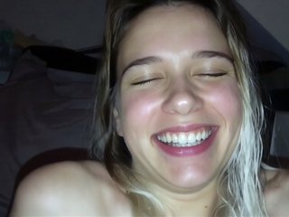 Amateur blonde handjob